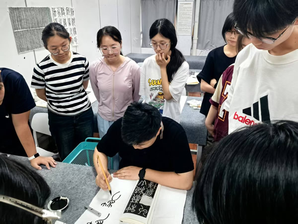 杭州书法高考集训优选：双如堂书法艺考培训实力全解析
